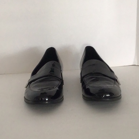 💥💥 . MARC FISHER 💥💥.             PATENT LEATHER LOAFERS - Picture 3 of 7